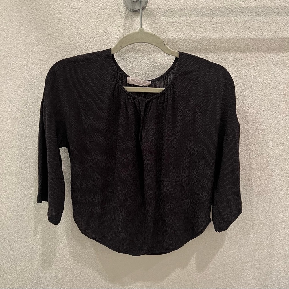 EVERLANE textured black 3/4 sleeve blouse